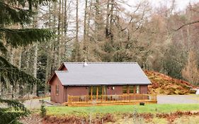 Fersit Log Cottage